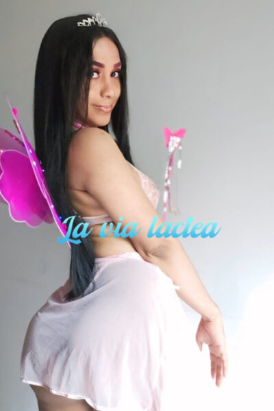 Romina masajista travesti en barcelona