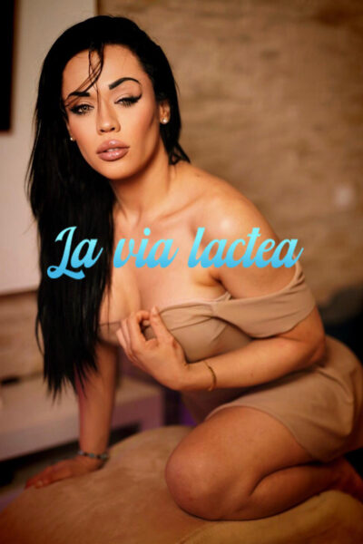 Aline masajista travesti en barcelona