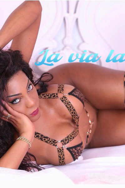 Naomi masajista travesti en barcelona